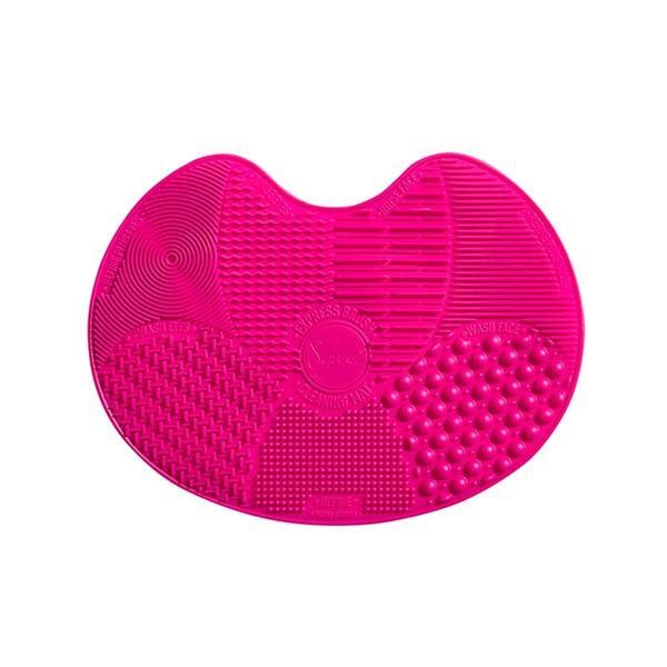 Sigma Spa Express Brush Cleaning Mat in pink, British product