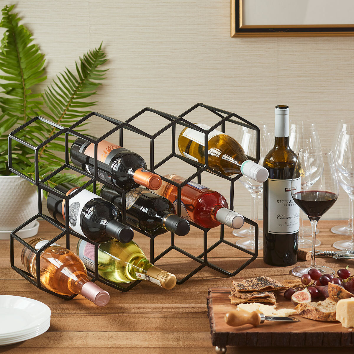 Evergreen iron wine rack 11 bottle honeycomb (British brand)