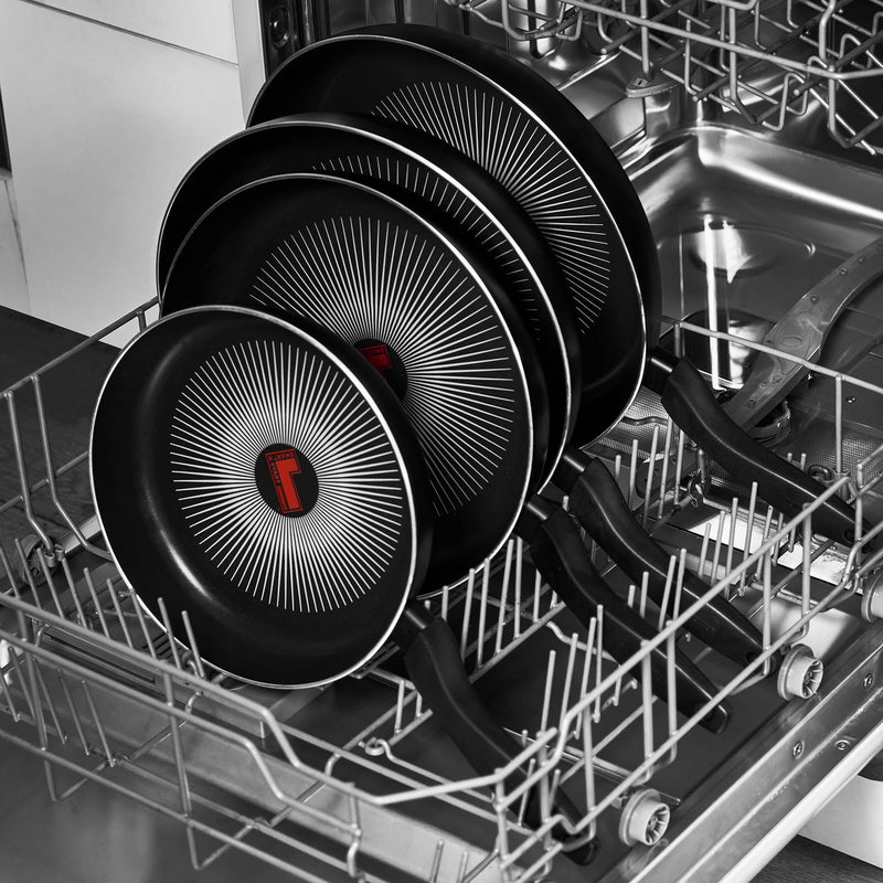 Tower Smart Start 24cm non-stick frying pan (British brand)
