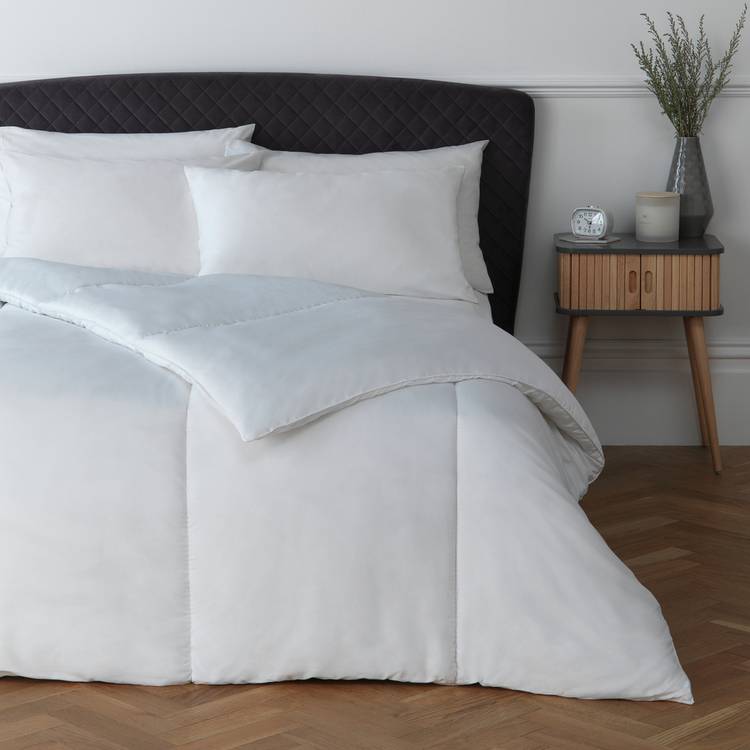 Habitat anti-allergy duvet single 10.5 tog (British brand)