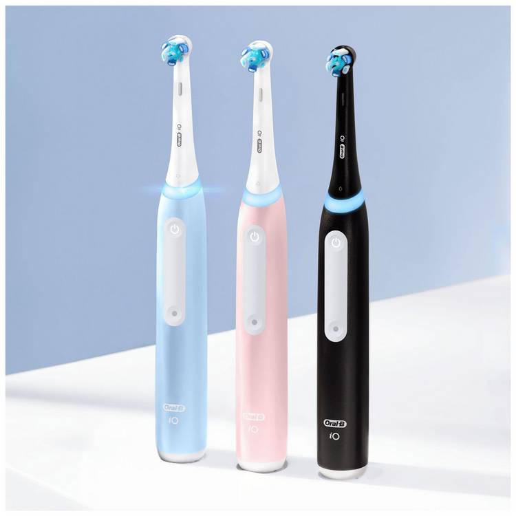 Oral-B iO 3 electric toothbrush blue - British product