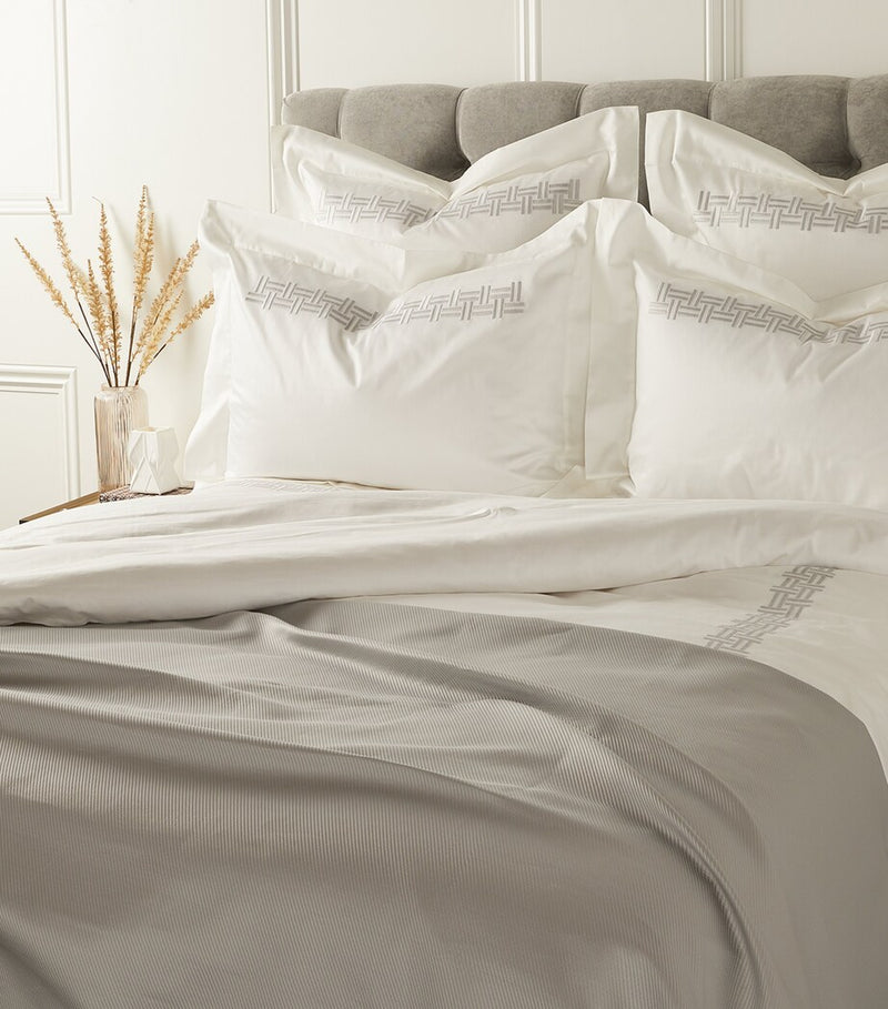 Frette basketweave embroidered super king flat sheet set 270cm x 230cm - British product