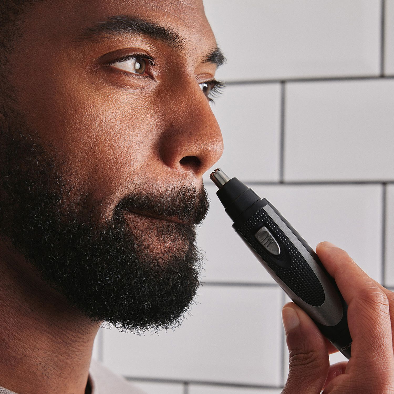 Remington The Works beard trimmer kit 9-in-1 MB905 (British brand)