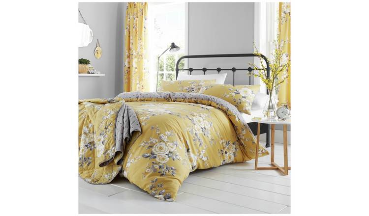 Catherine Lansfield Canterbury bedspread ochre king size - British product