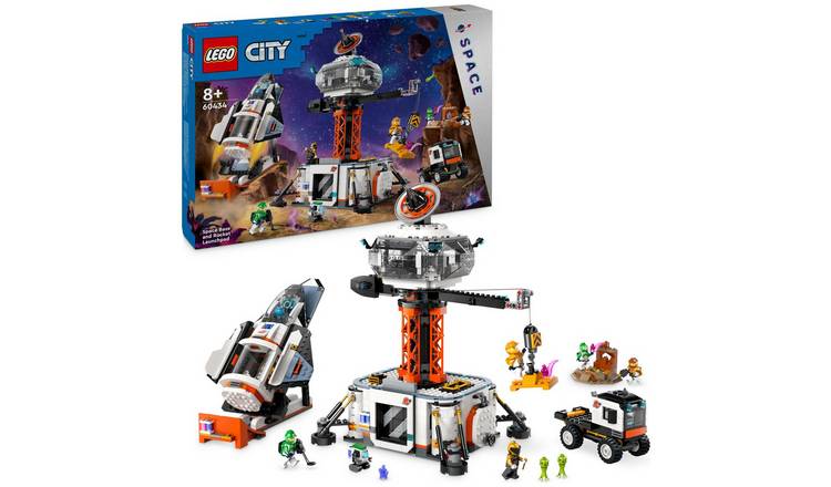 LEGO Space Base Rocket Launchpad playset 1422 pieces UK version