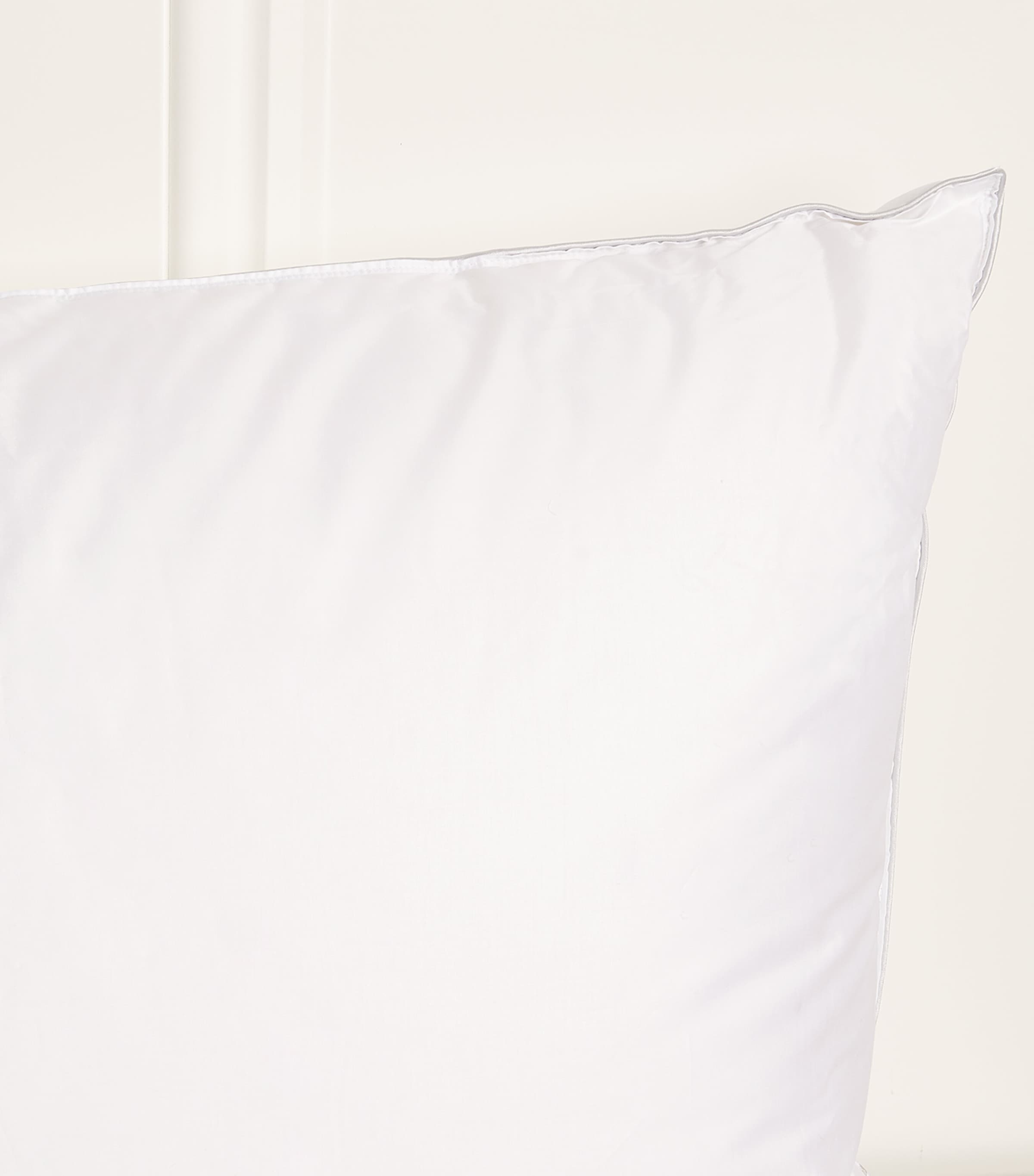 Frette Soft Cortina Down King Pillow 53cm x 94cm - British product