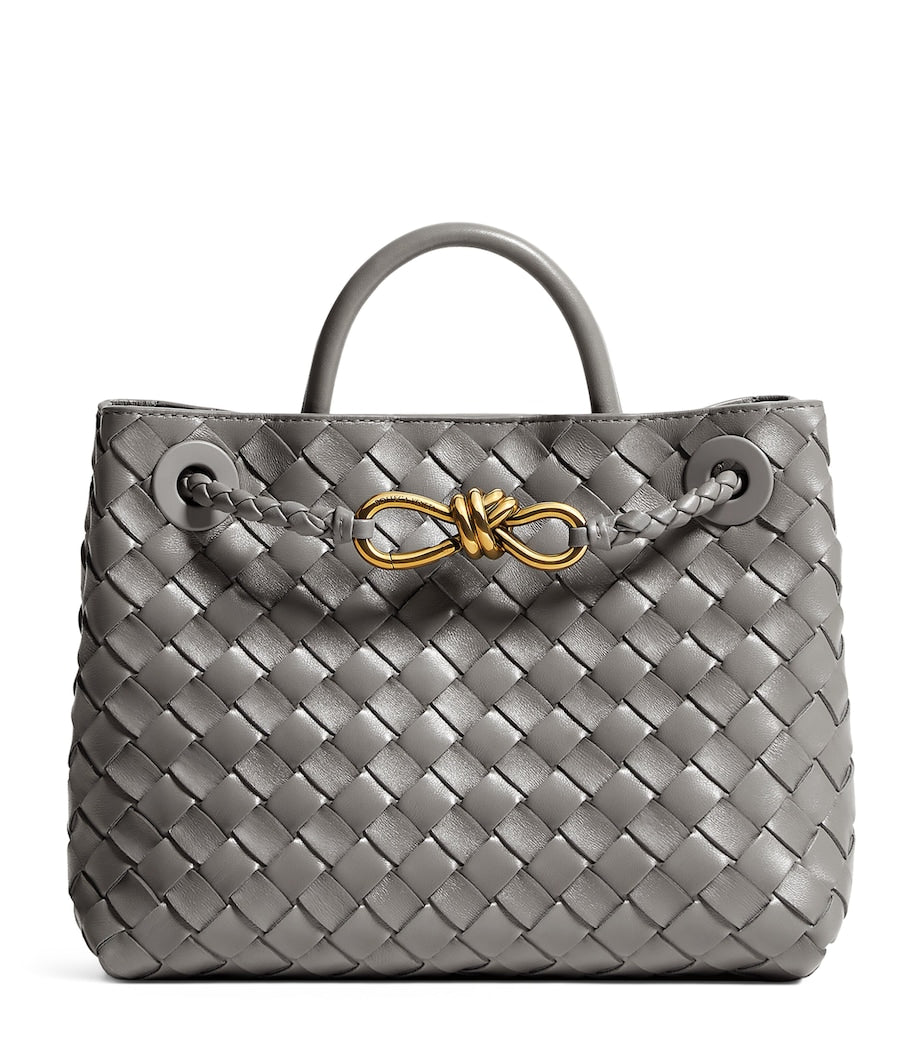 حقيبة كتف Andiamo من Bottega Veneta (علامة تجارية بريطانية)