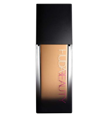 Huda Beauty #FauxFilter Luminous Matte Full Coverage Liquid Foundation GOODS Boots 250G cheesecake  