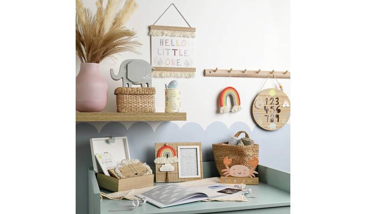 Petit Cheri photo frame rainbow macrame 20x24cm, imported from the UK