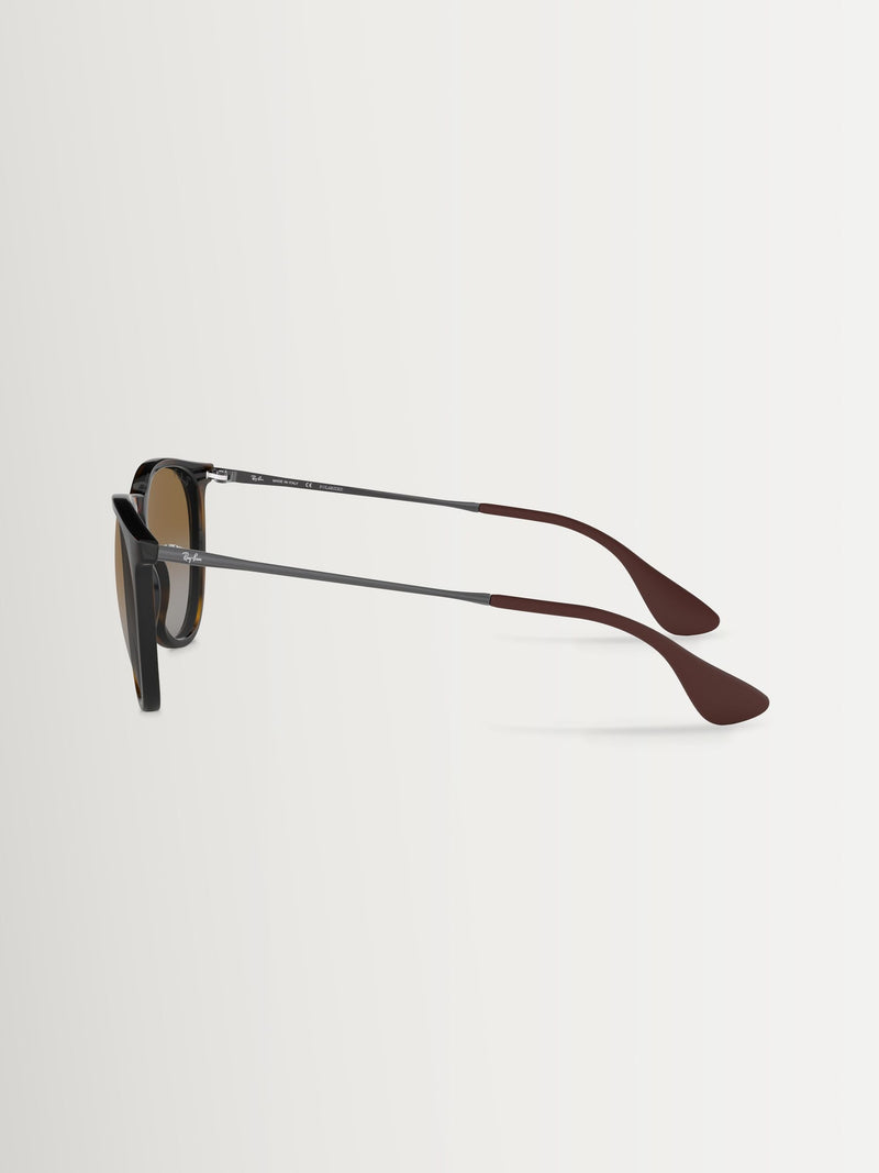 Lunettes de soleil polarisées marron Ray-Ban, importées du Royaume-Uni