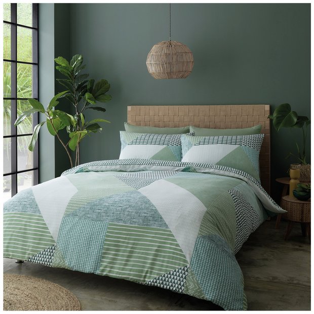 Catherine Lansfield bedding set geometric print green single, imported from the UK