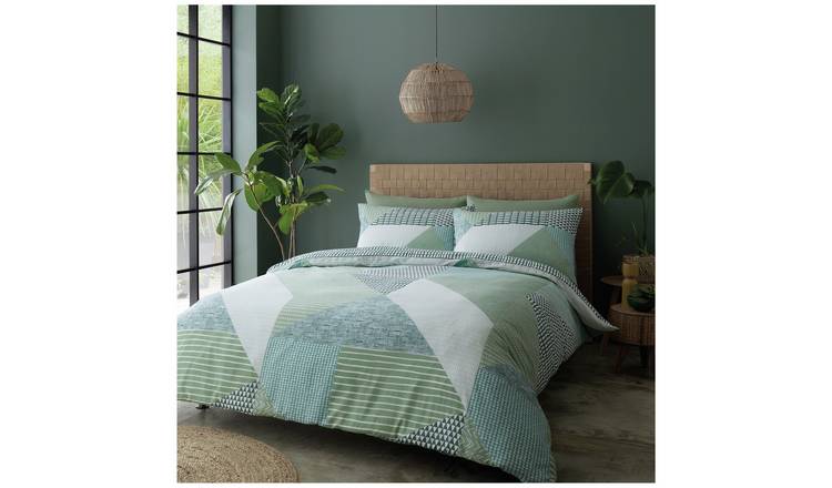 Catherine Lansfield bedding set geometric print green single, imported from the UK