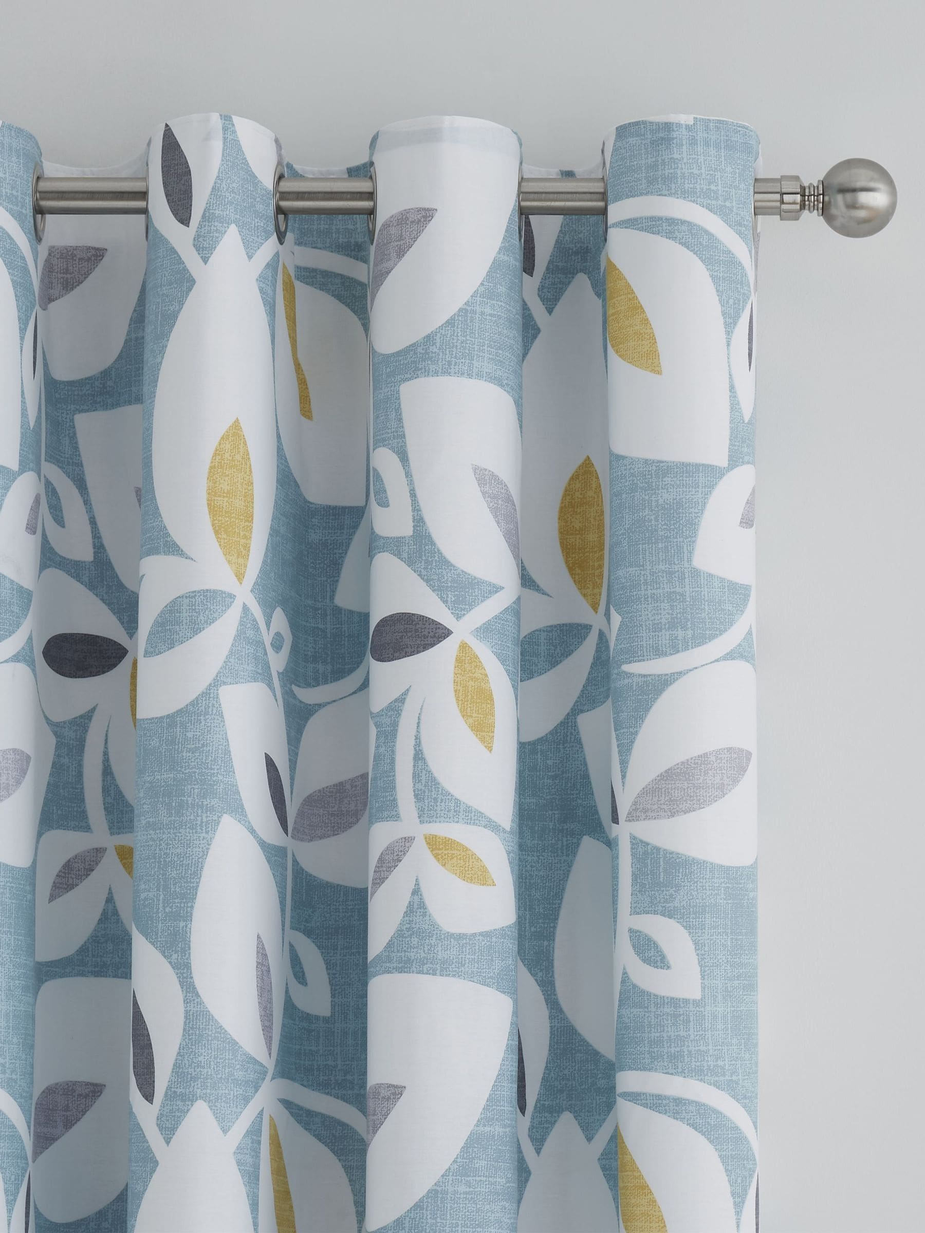 Catherine Lansfield teal blue Inga Leaf eyelet curtains 168x183cm - British product