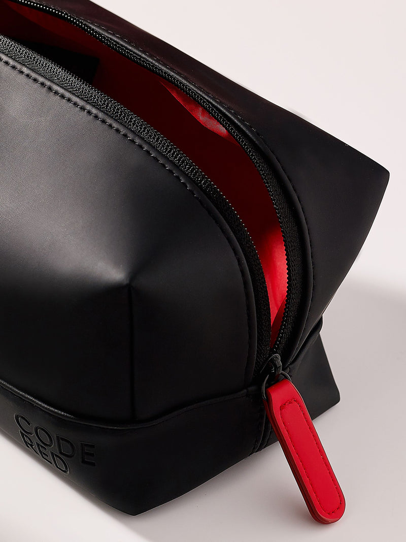 Code Red washbag 11x21x11cm - British product