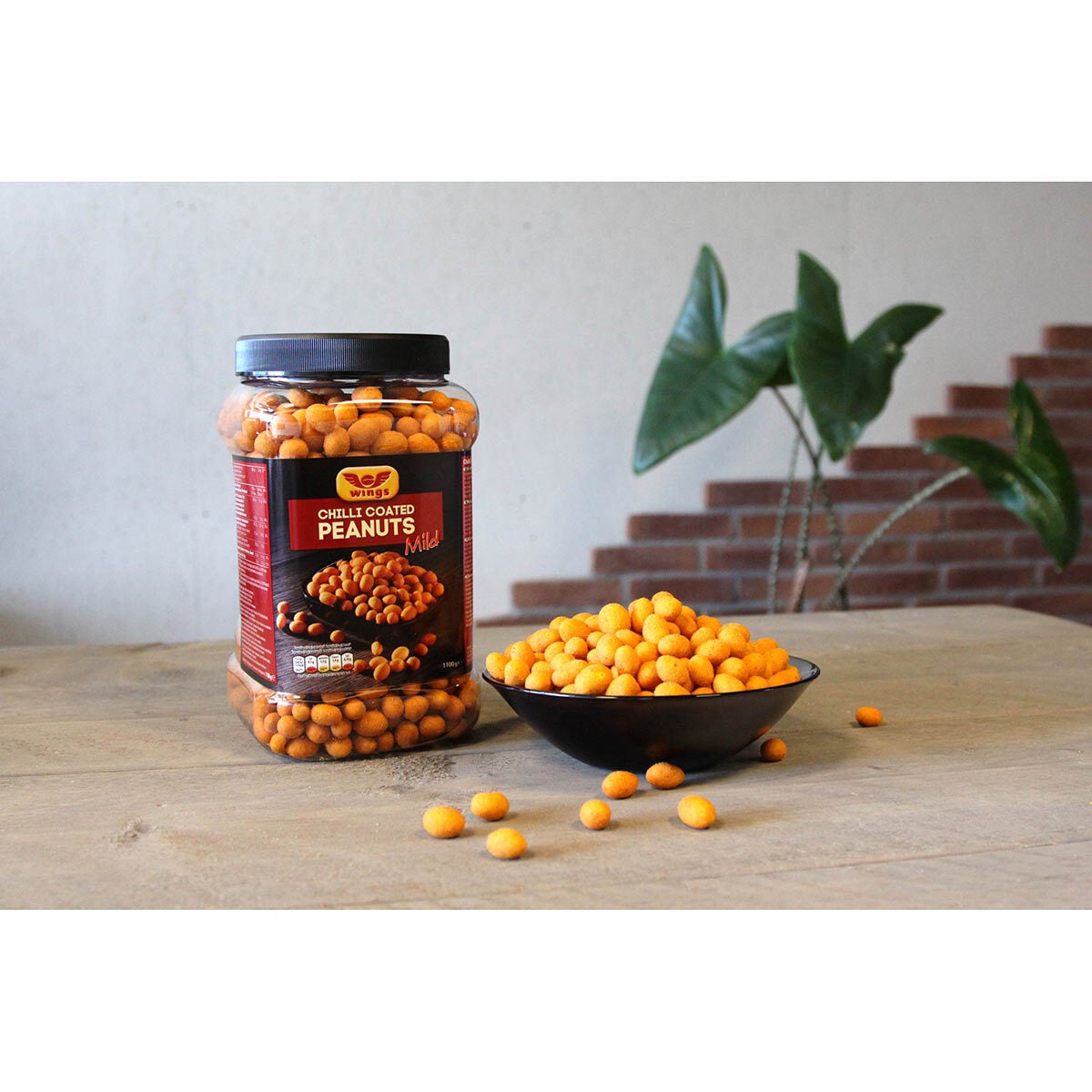 Wings chilli coated peanuts 1.1kg (British brand)
