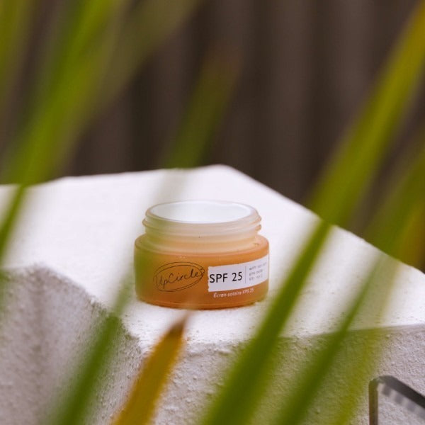UpCircle mineral sunscreen travel size 20ml, UK version