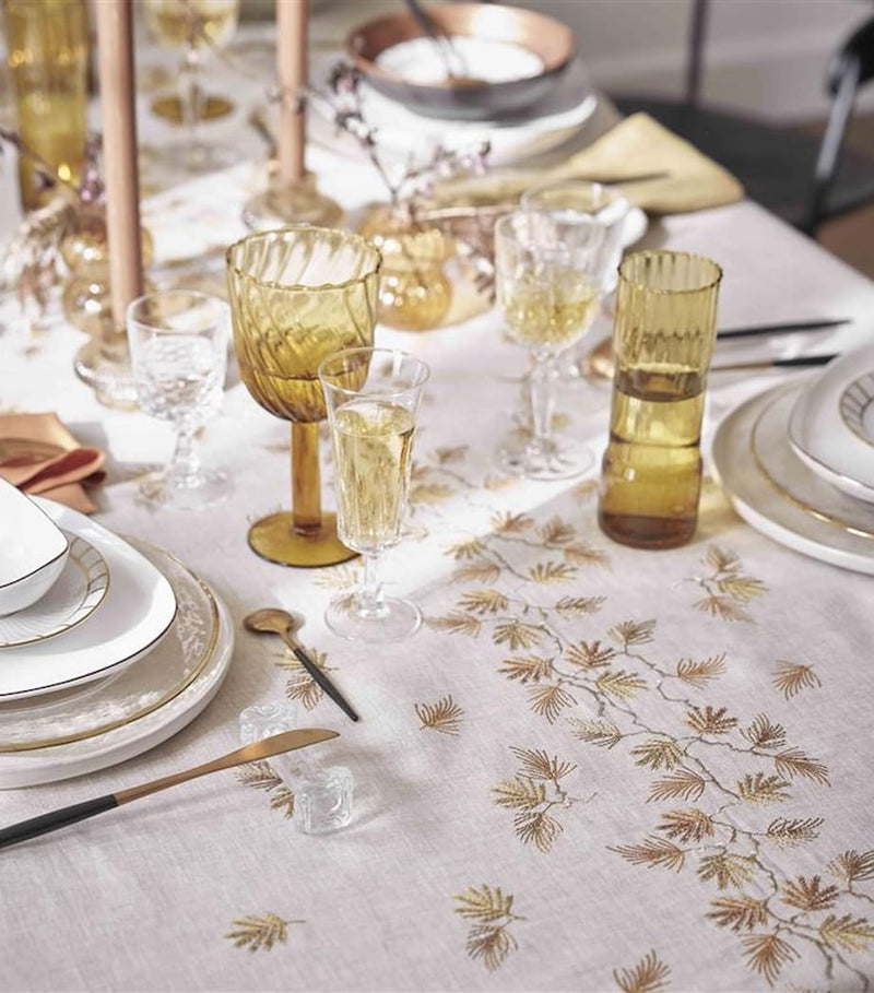 Alexandre Turpault Ramage linen tablecloth 170x250cm, UK version