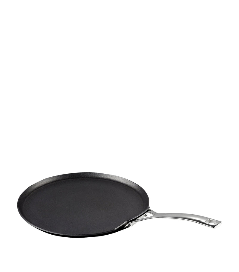 Le Creuset toughened non-stick crepe pan 28cm, UK version