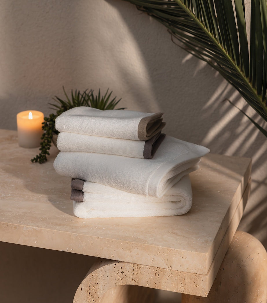 Hamam organic cotton Vesta hand towel 50cm x 100cm - British product