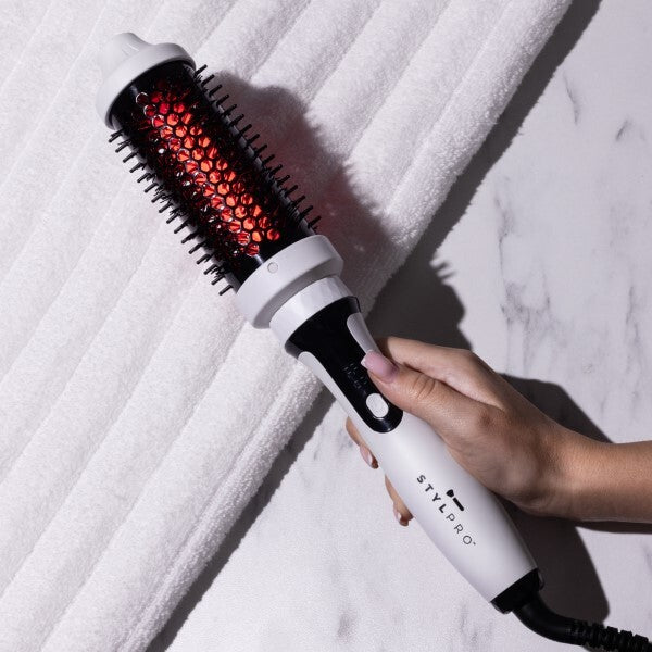 STYLPRO red & infrared thermal hair brush, UK version