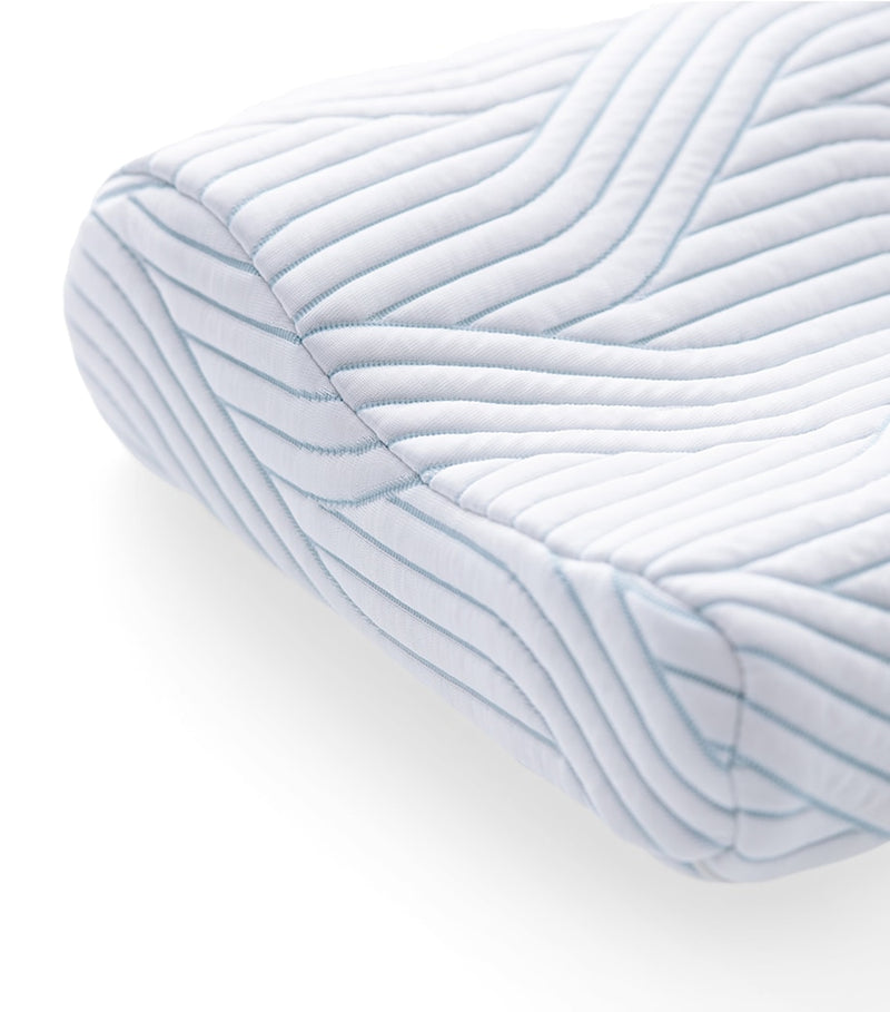 Tempur medium firm SmartCool memory foam pillow for Queen Large (British brand)
