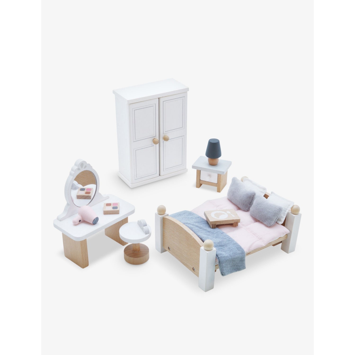 Le Toy Van Daisy Lane master bedroom set, imported from the UK