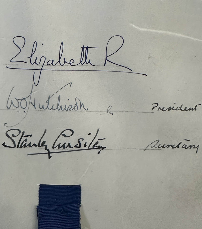 Leipzig Galleries Queen Elizabeth II signed 1954 framed document display, UK version