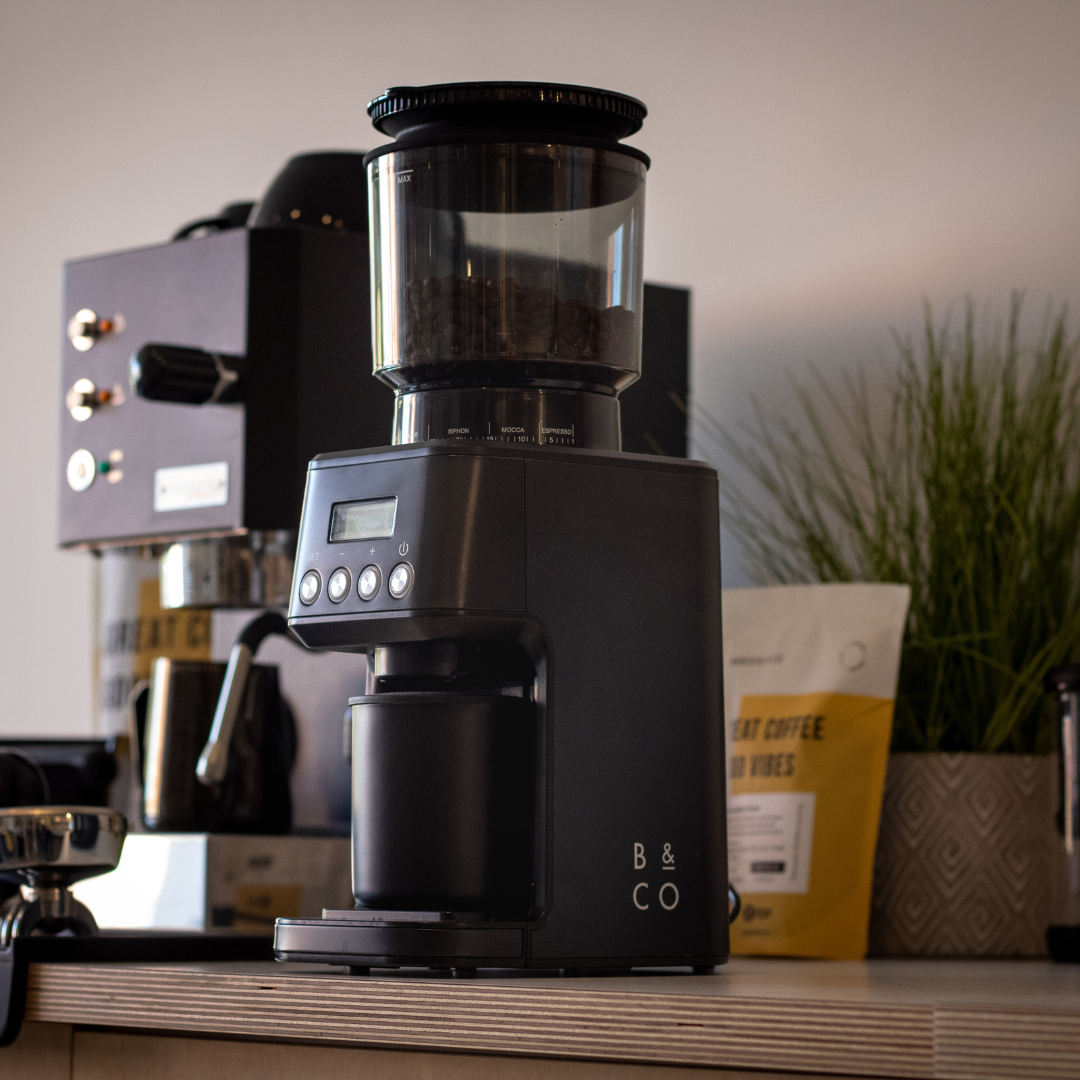 All Grind Plus electric coffee grinder with 50 settings - British product