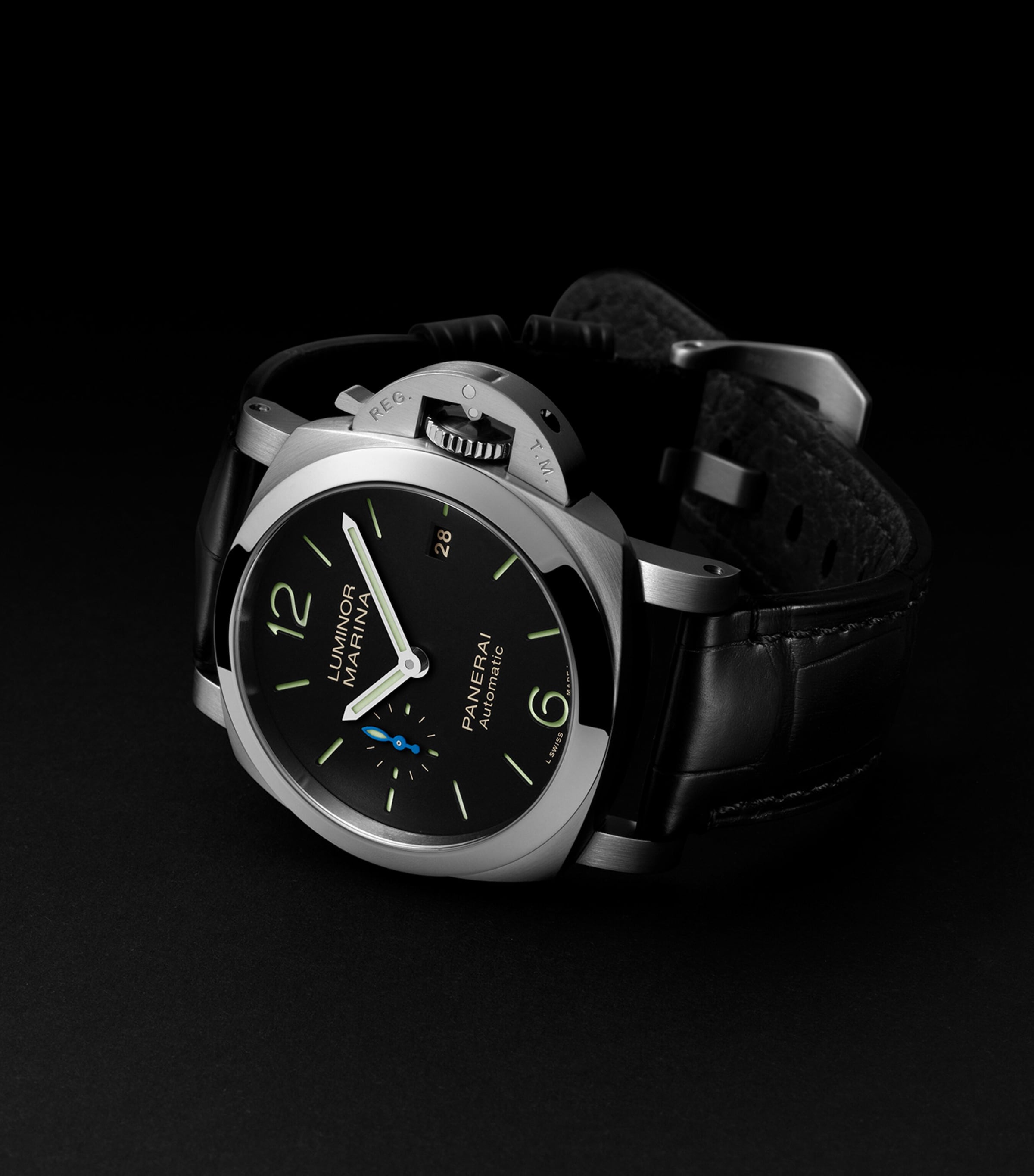 Panerai Luminor Marina Watch 40mm - British product