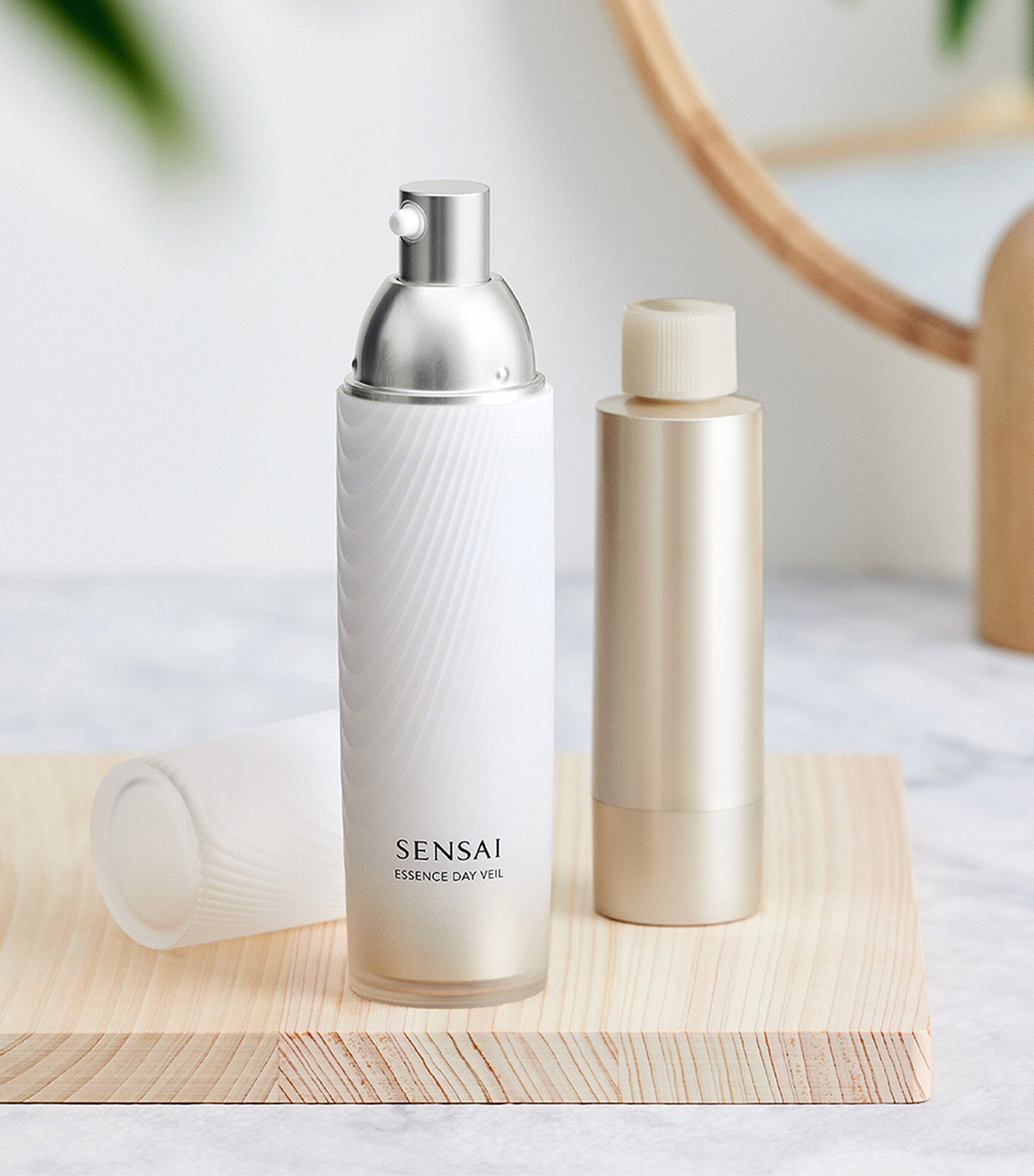 Sensai Essence Day Veil SPF moisturiser 40ml (British brand)