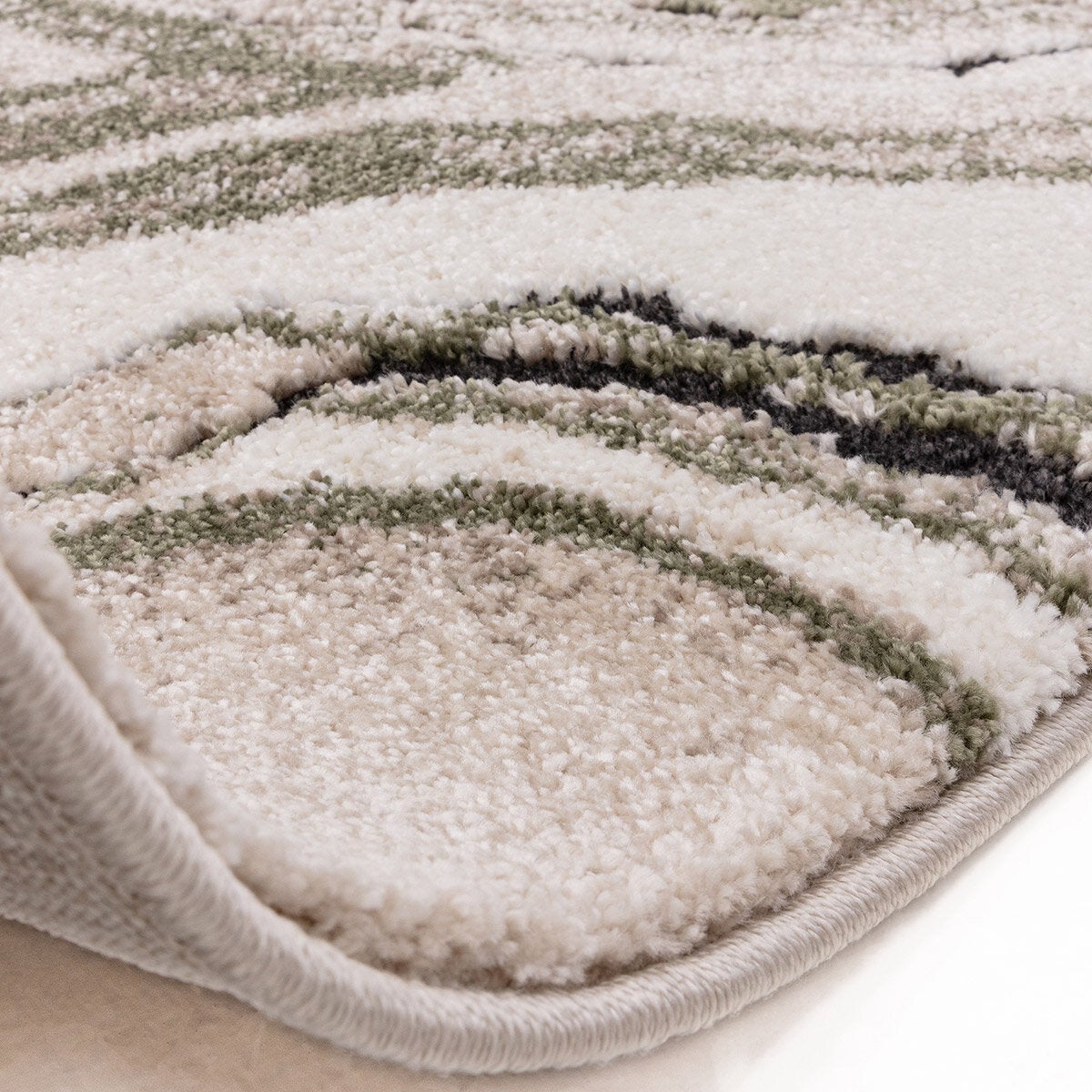 Asiatic Mirage Quartz Green rug in two sizes - British product