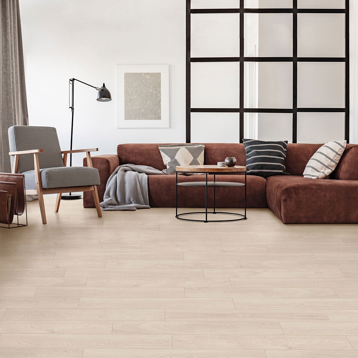 Golden Select Easton Oak AC5 laminate flooring - British product
