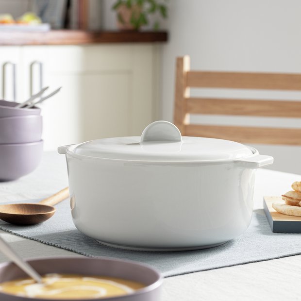 Habitat Riko 2.29L ceramic casserole dish, imported from the UK