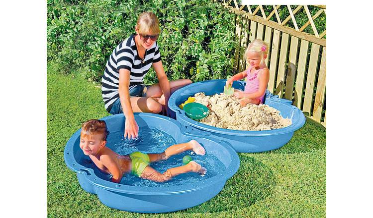 Chad Valley sand and water pit blue - British product