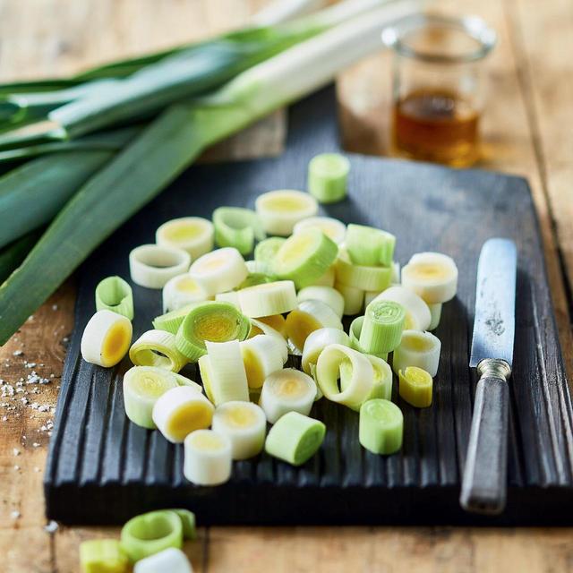 Picard Sliced Leeks   1kg GOODS M&S   