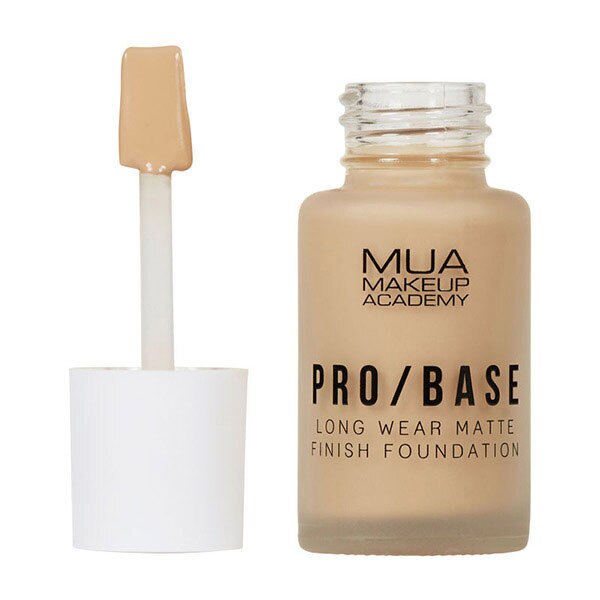 MUA Pro / Base Long Wear Matte Finish Foundation #100 GOODS Superdrug 146  