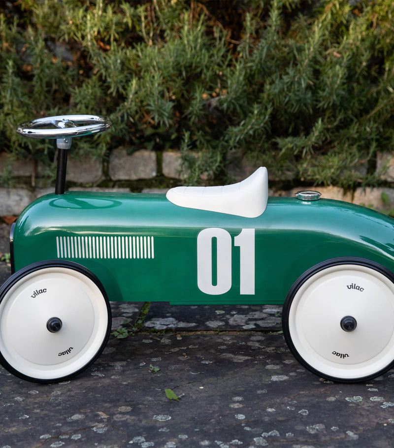 Vilac metal ride-on car retro, imported from the UK