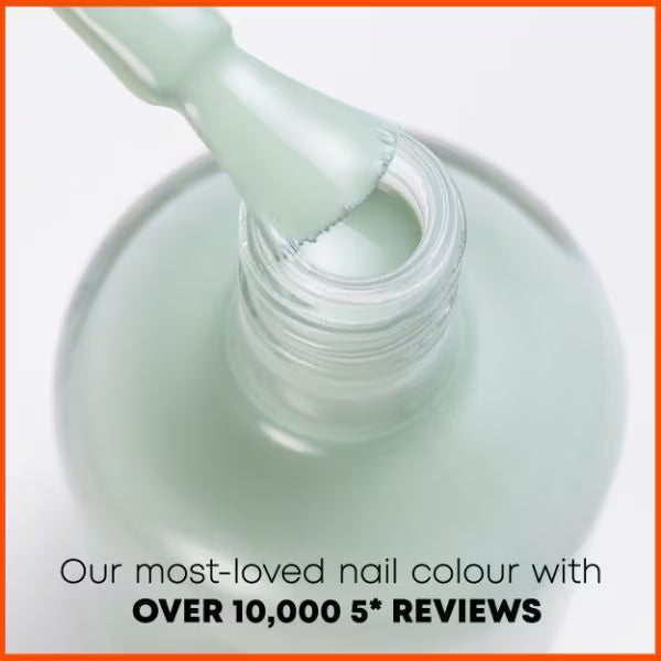Sally Hansen Miracle Gel nail polish Onyx-Packed (British brand)
