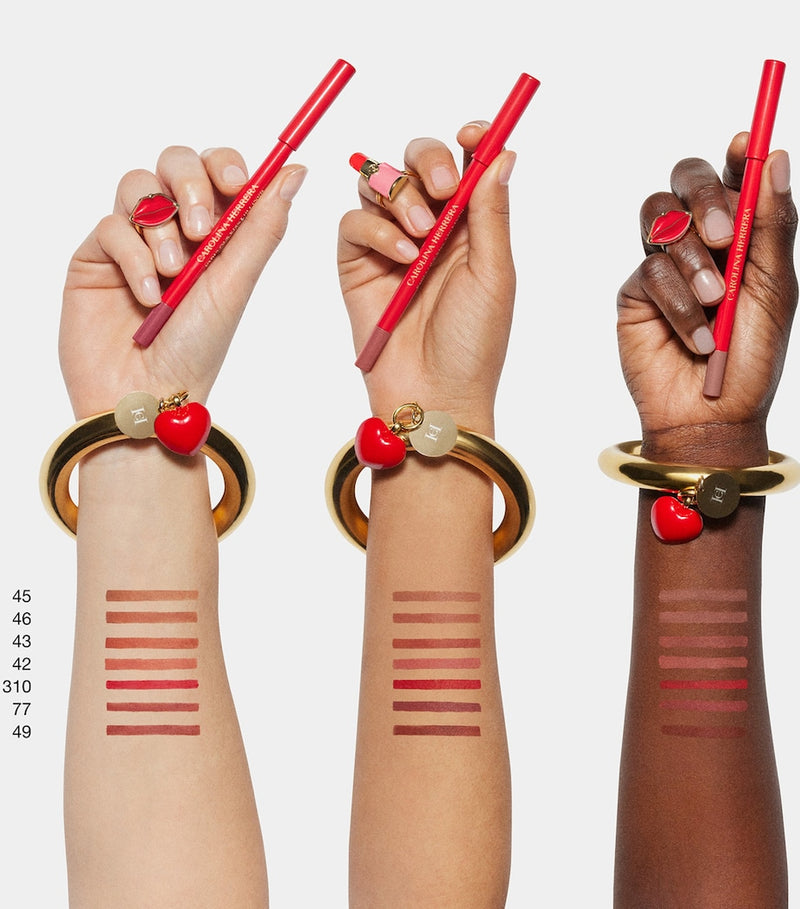 Carolina Herrera Fabulous Kiss lip liner - British product