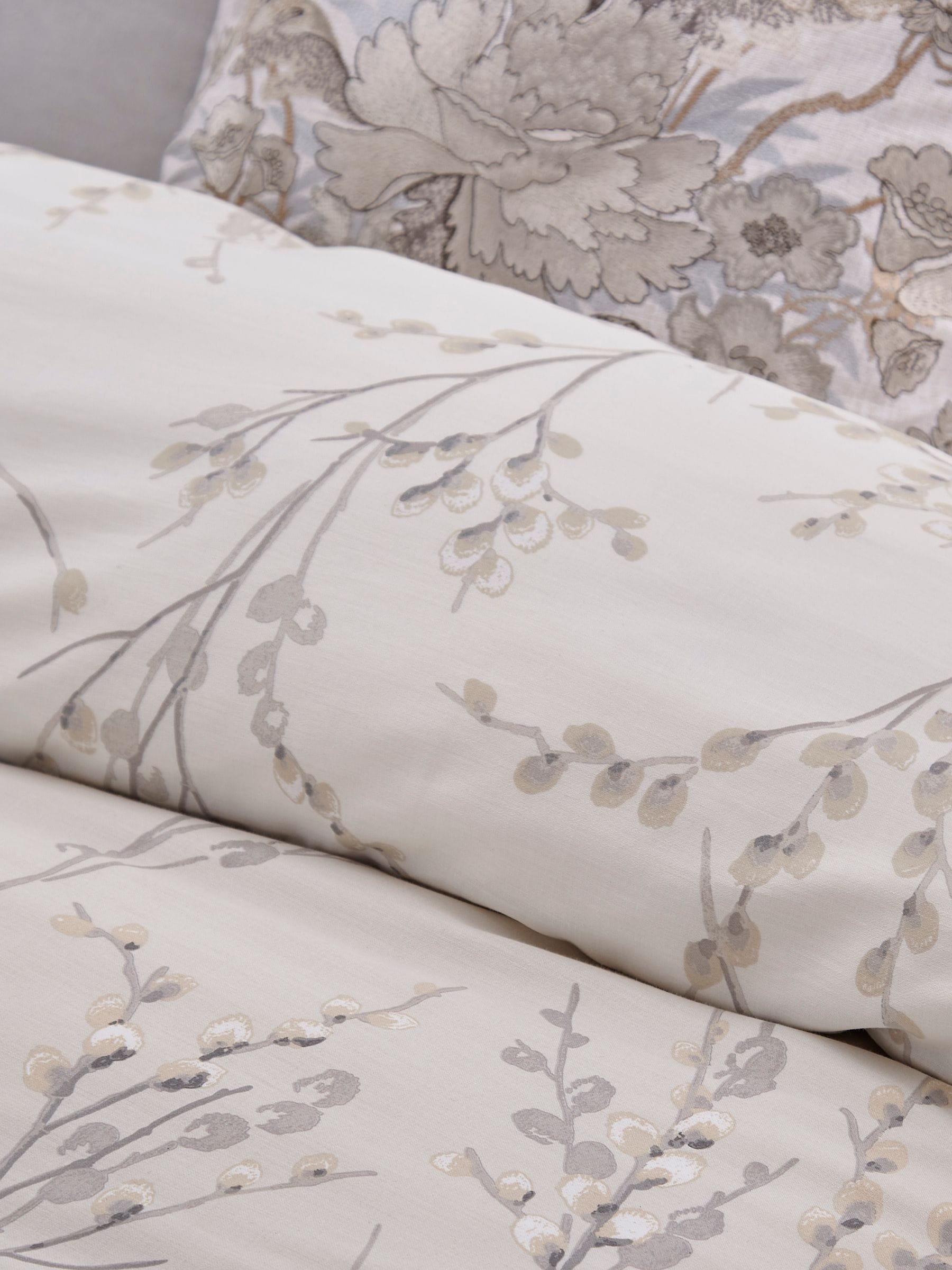 Laura Ashley Grey Dove reversible sateen Pussy Willow duvet cover and pillowcase set, UK version