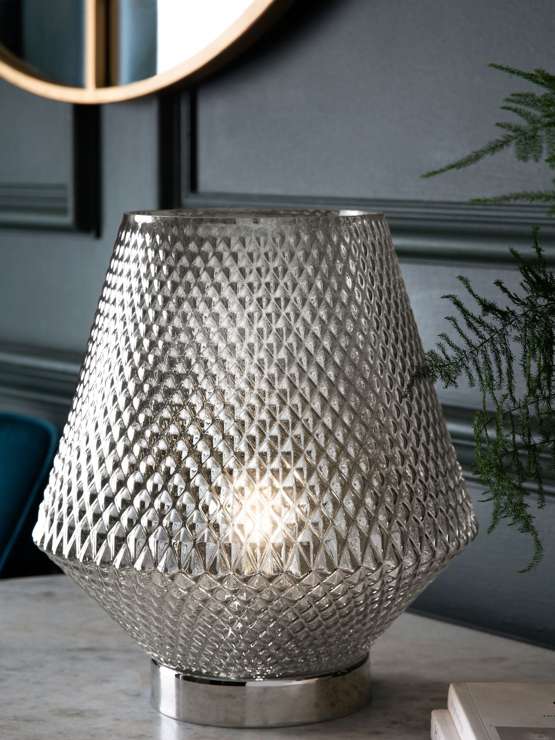 Krom batteridrevet tapered ambient lampe - Britisk produkt