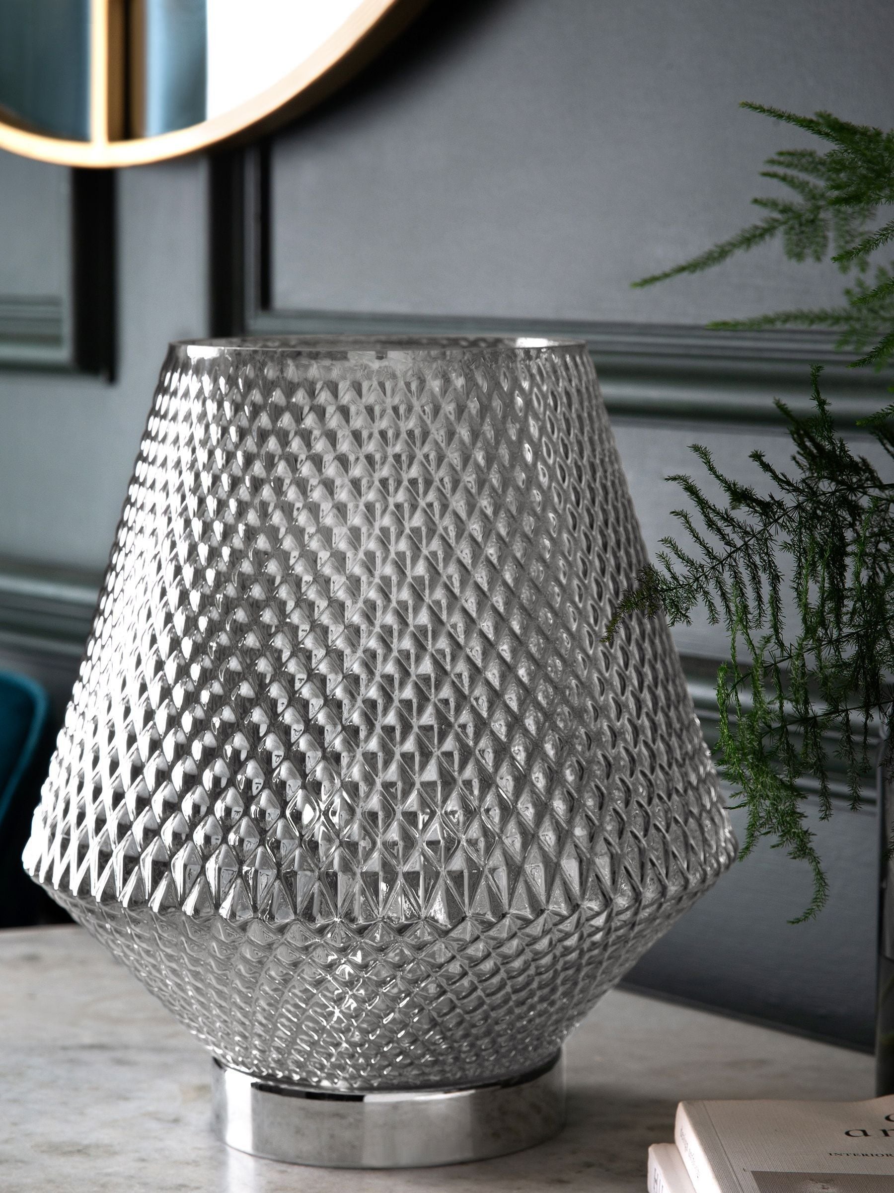 Krom batteridrevet tapered ambient lampe - Britisk produkt