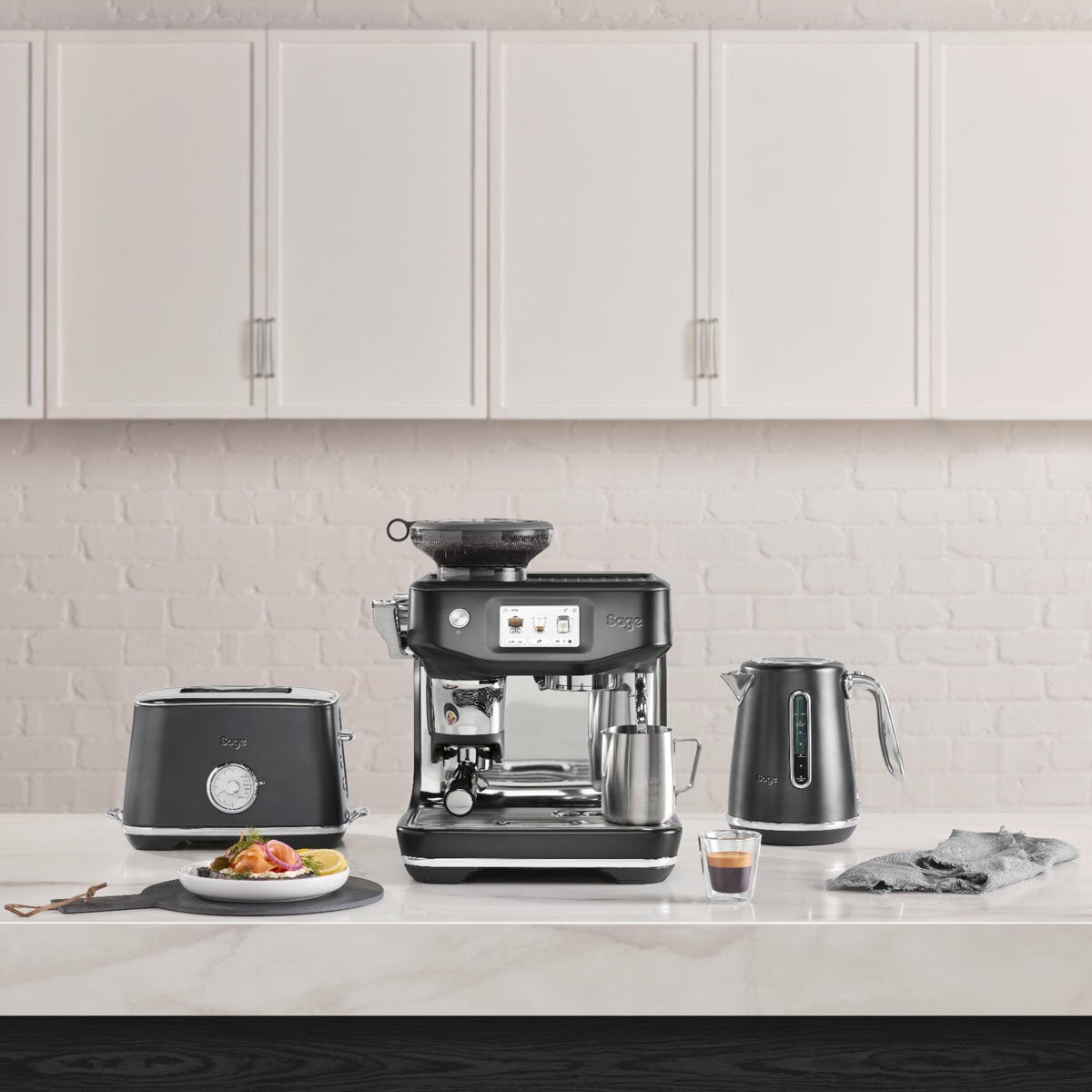 Sage Barista Touch Impress coffee machine Black Stainless Steel (British brand)