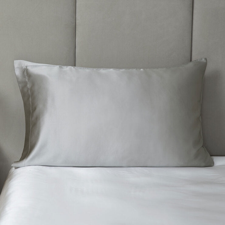 Cocoonzzz pillowcase mulberry silk platinum 51x76cm, UK version