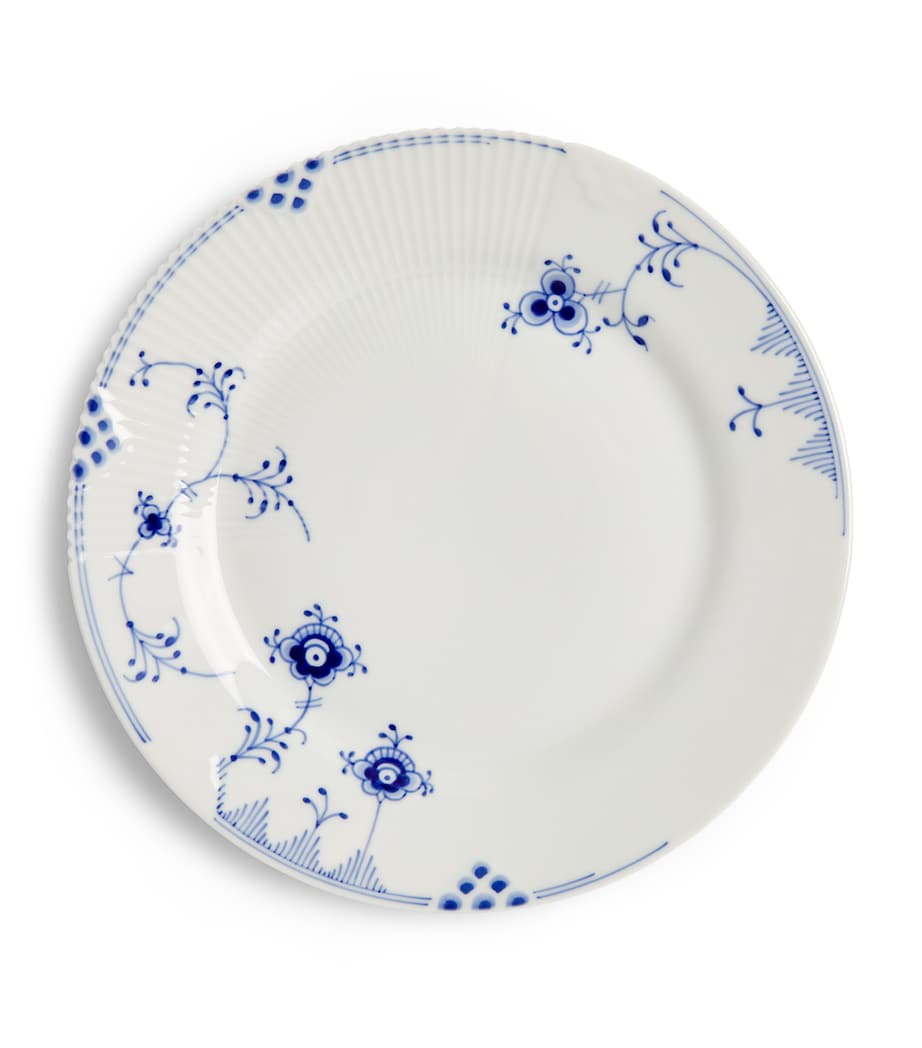 Royal Copenhagen Blue Elements plate 21cm, imported from the UK
