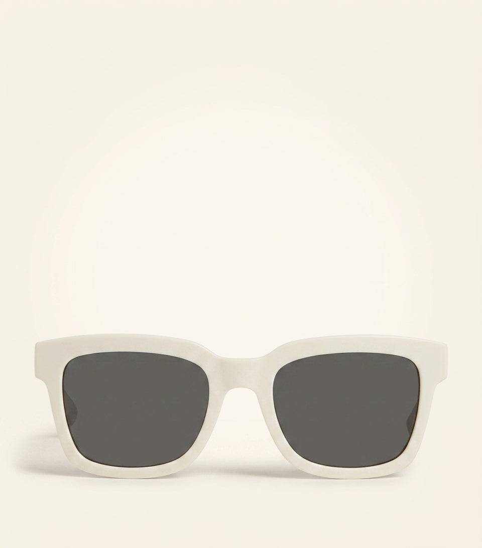 Gucci acetate sunglasses model 0GC001653, UK version
