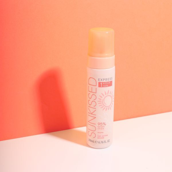Sunkissed self tanning mousse express 1 hour 200ml (British brand)