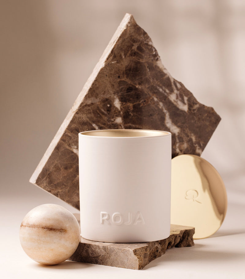 Roja Amber Aoud candle 250g, imported from the UK
