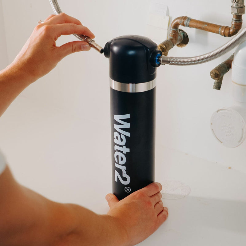 Water2 Pod 2.0 starter kit with two filters, UK version
