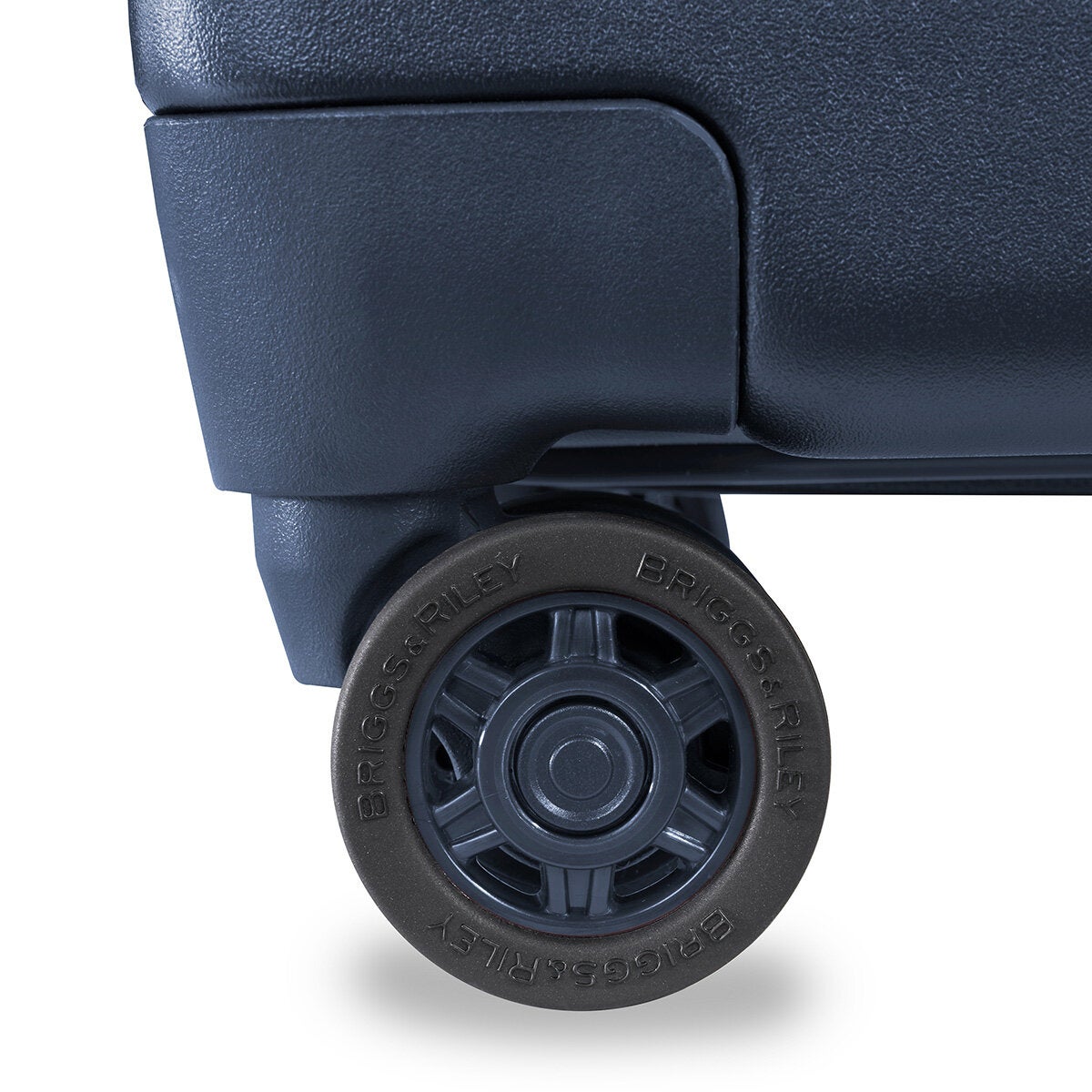 Briggs & Riley carry-on spinner navy 56cm, imported from the UK